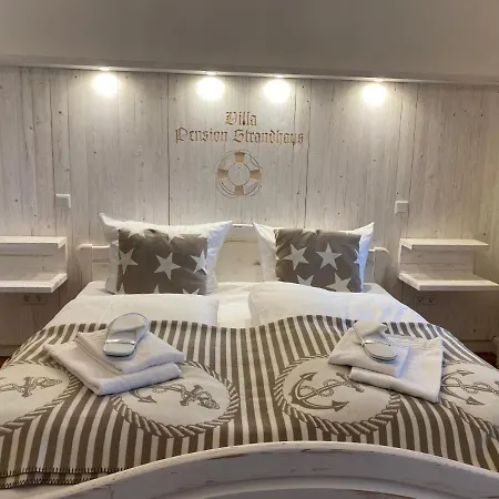 Strandhaus - Adults Only 4* 吕贝克