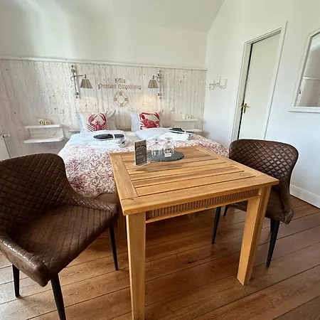 Strandhaus - Adults Only Lübeck