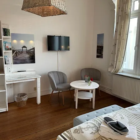 Strandhaus - Adults Only 4* 吕贝克